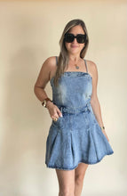 Cargar imagen en el visor de la galería, Denim Romper
