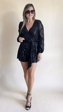 Cargar imagen en el visor de la galería, Sequin VN Black Romper
